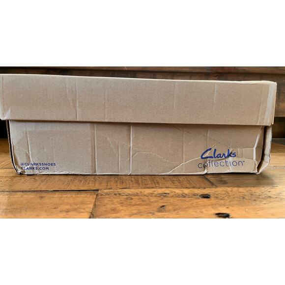 CLARKS Women's Sttyn Rae Wedge Heel Booties Black Leather Sz 9 - Picture 11 of 11